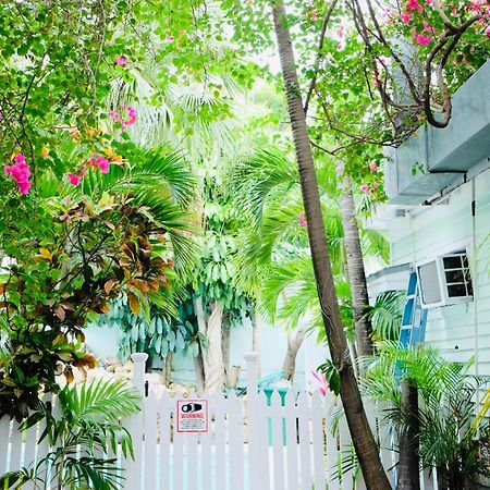 The Casablanca Hotel 키웨스트 외부 사진