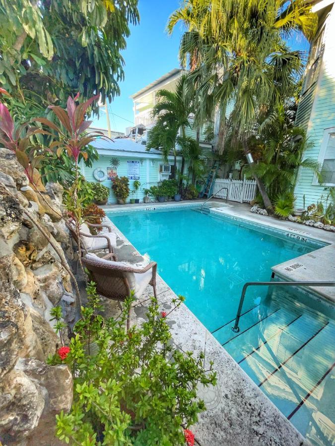 The Casablanca Hotel 키웨스트 외부 사진