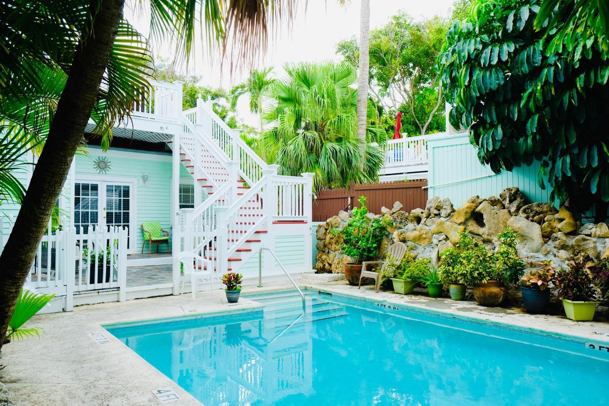 The Casablanca Hotel 키웨스트 외부 사진